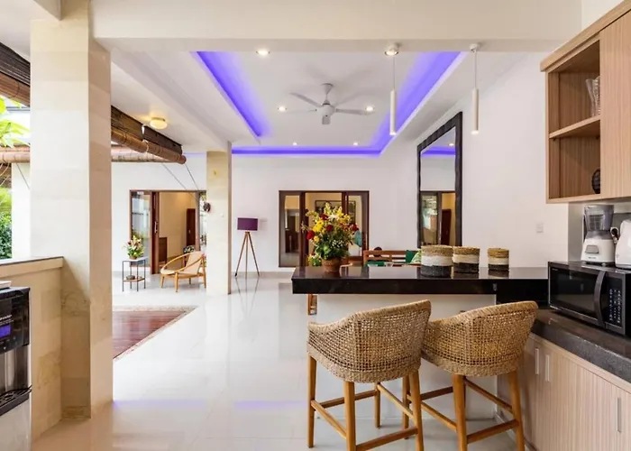 Lush Tropical Paradise Close To Eatstreet Villa *